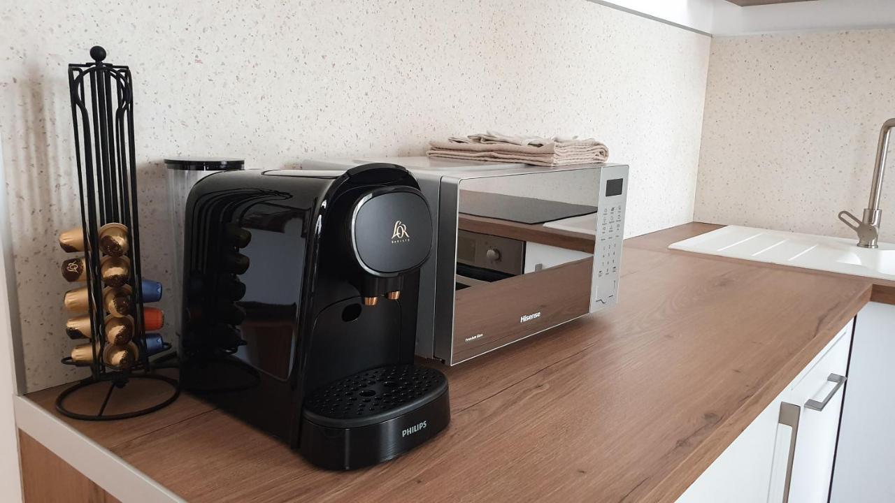 Appartement Au Calme T3 Rdc - Quartier De France 维琪 外观 照片